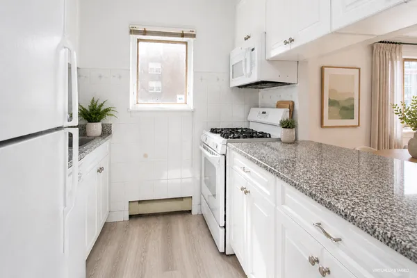 $650,000 | 3800 Blackstone Avenue, Unit 5S | Riverdale
