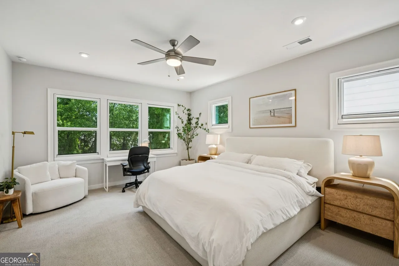 1229 Hampton Park Road Decatur, GA 30033 - Photo 11 of 118