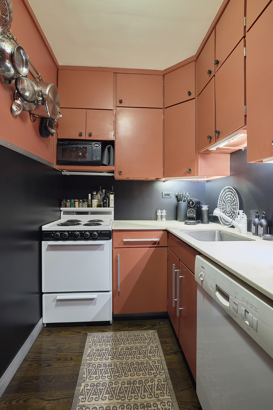 116 East 66th Street, Unit 4E Manhattan, NY 10065 - Photo 6 of 9