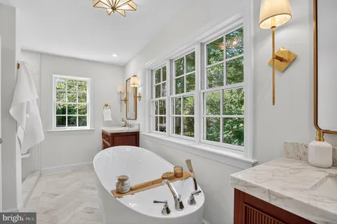 $2,395,000 | 2921 Legation Street Northwest, Washington, DC 20015