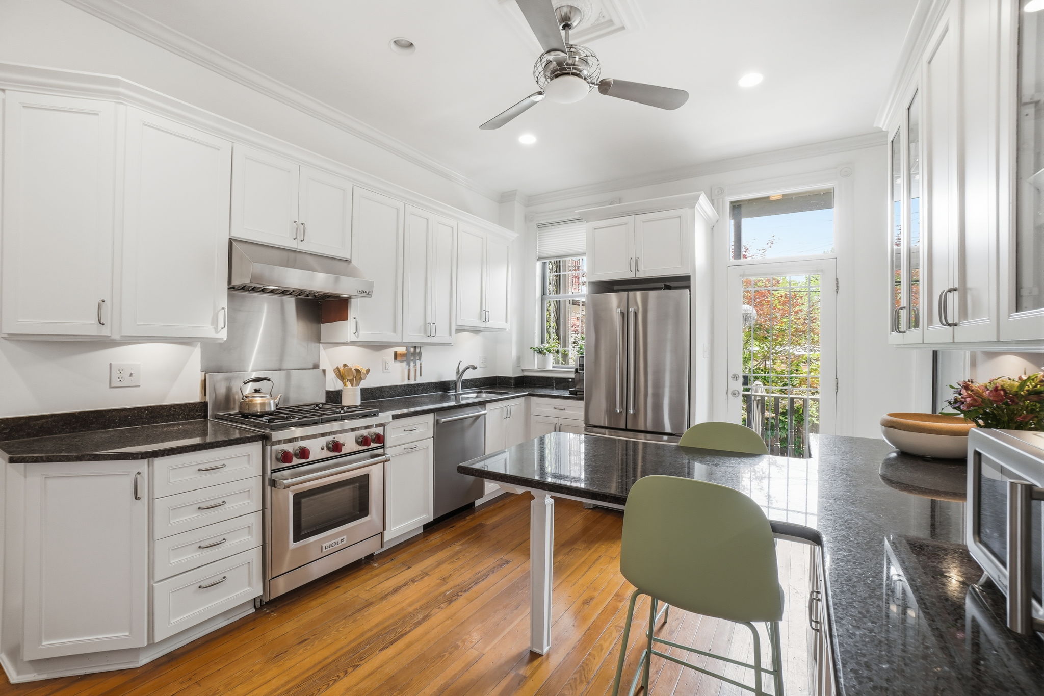 210 8th Street Southeast Washington, DC 20003 - Photo 15 of 47