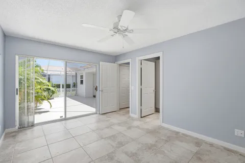 $355,000 | 10701 Chapman Oak Court, Palm Beach Gardens, FL 33410