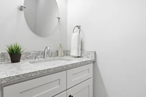 Contact Agent | Cheevers Path, Bedford, MA 01730