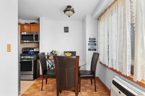 $575,000 | 195 Willoughby Avenue, Unit 518 | Clinton Hill