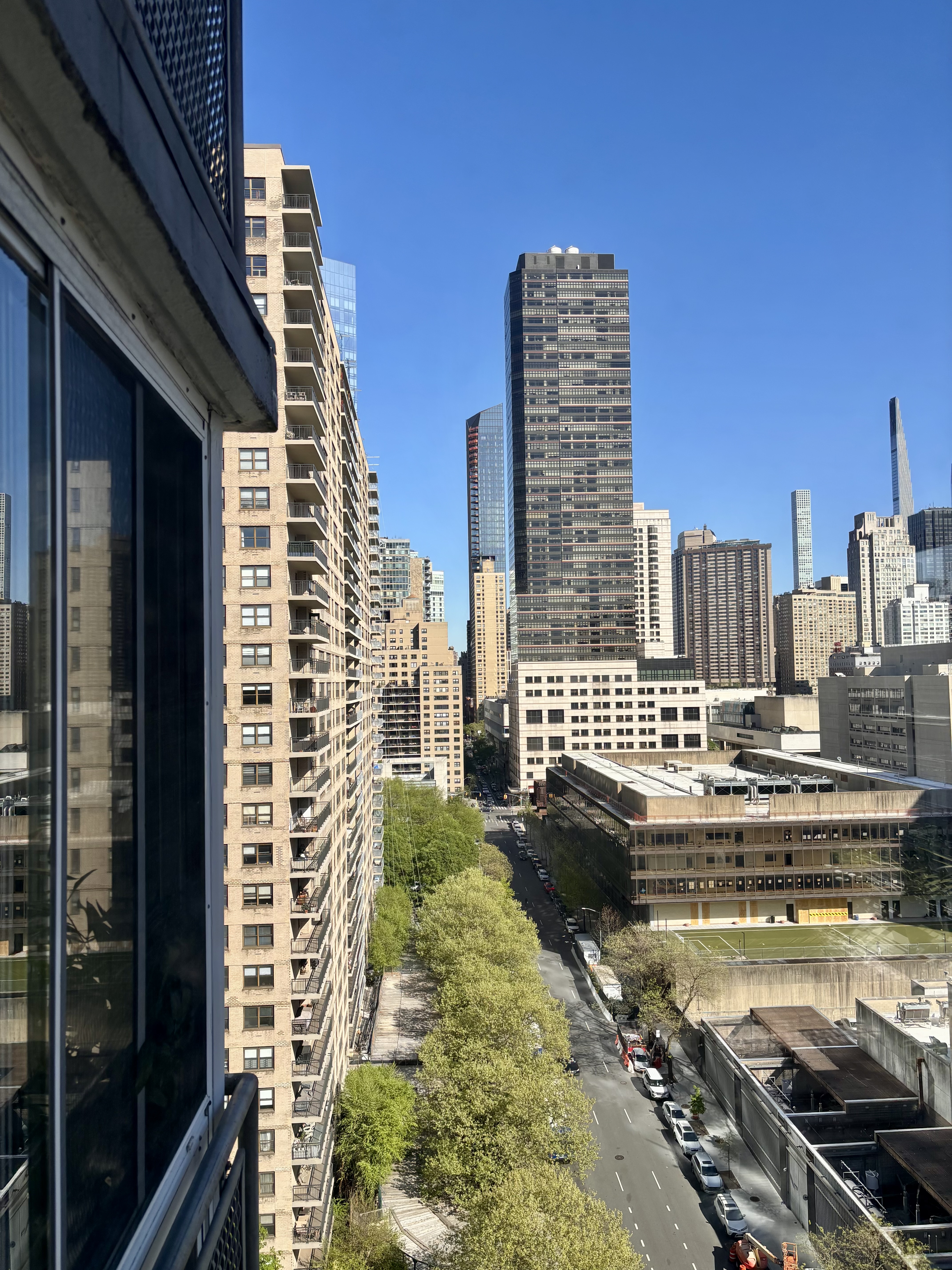 303 West 66th Street, Unit 18EE Manhattan, NY 10023 - Photo 9 of 24 a view of a city with tall buildings