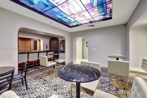 $1,100,000 | 2751 South Ocean Drive, Unit 404N, Hollywood, FL 33019