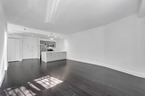 $699,000 | 516 West 47th Street, Unit S1B | Hell's Kitchen