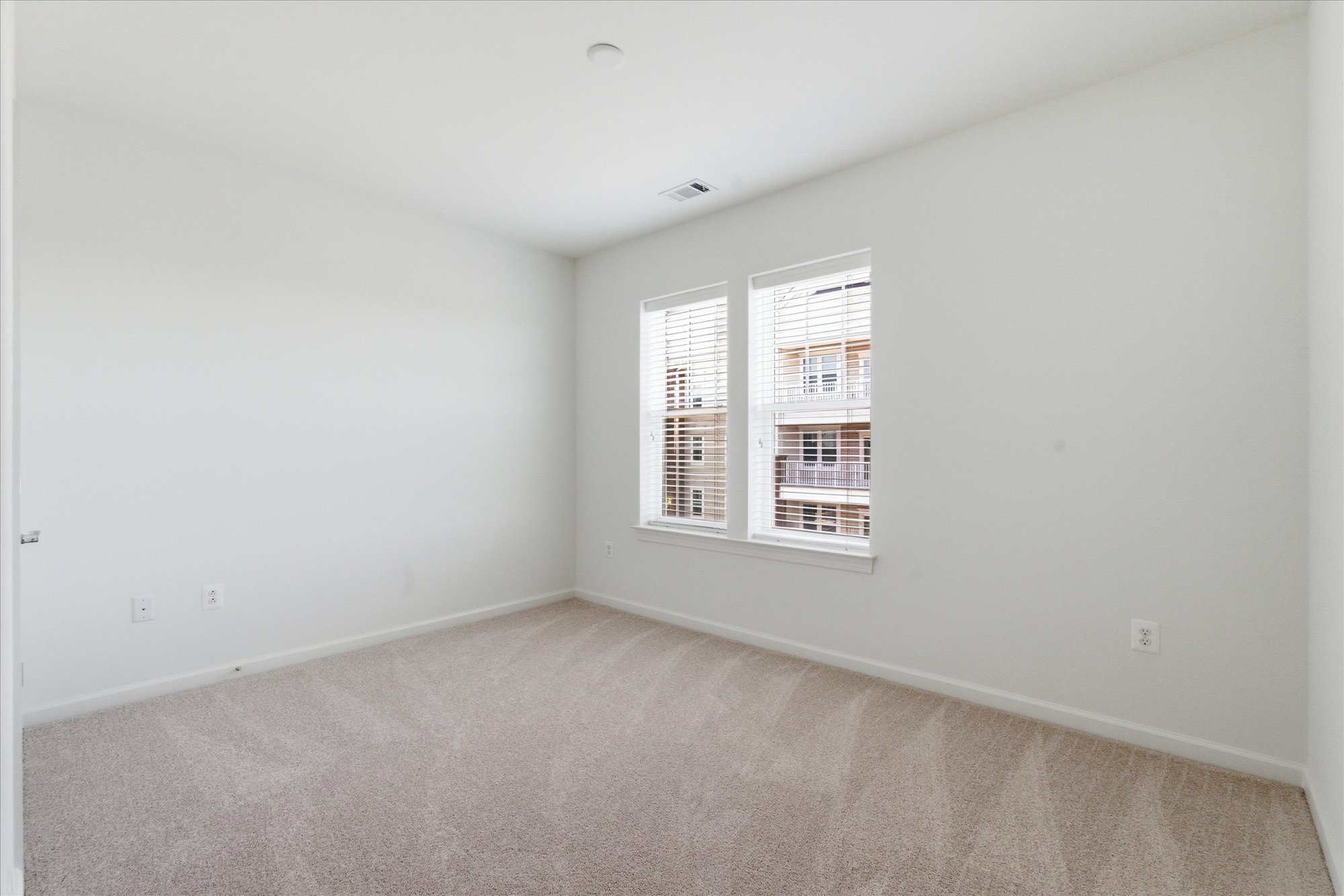 20650 Hope Spring Terrace, Unit 301 Ashburn, VA 20147 - Photo 32 of 38