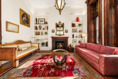 $3,600,000 | 205 West 57th Street, Unit 8BA | Midtown Central