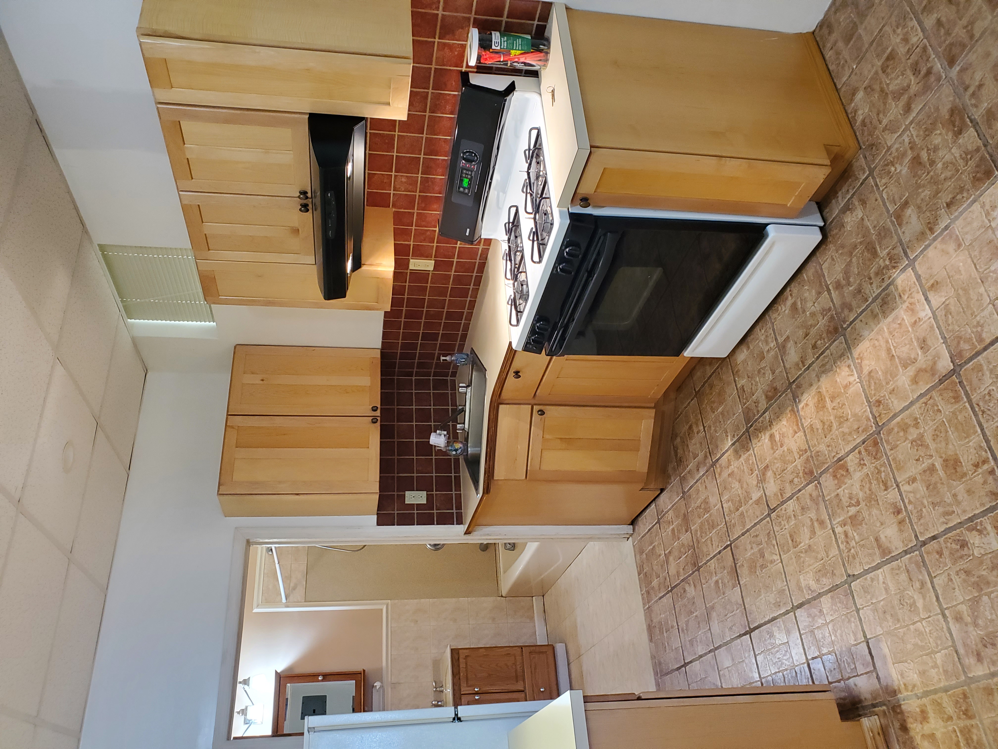 23-61 23rd Street, Unit 1G Queens, NY 11105 - Photo 2 of 8
