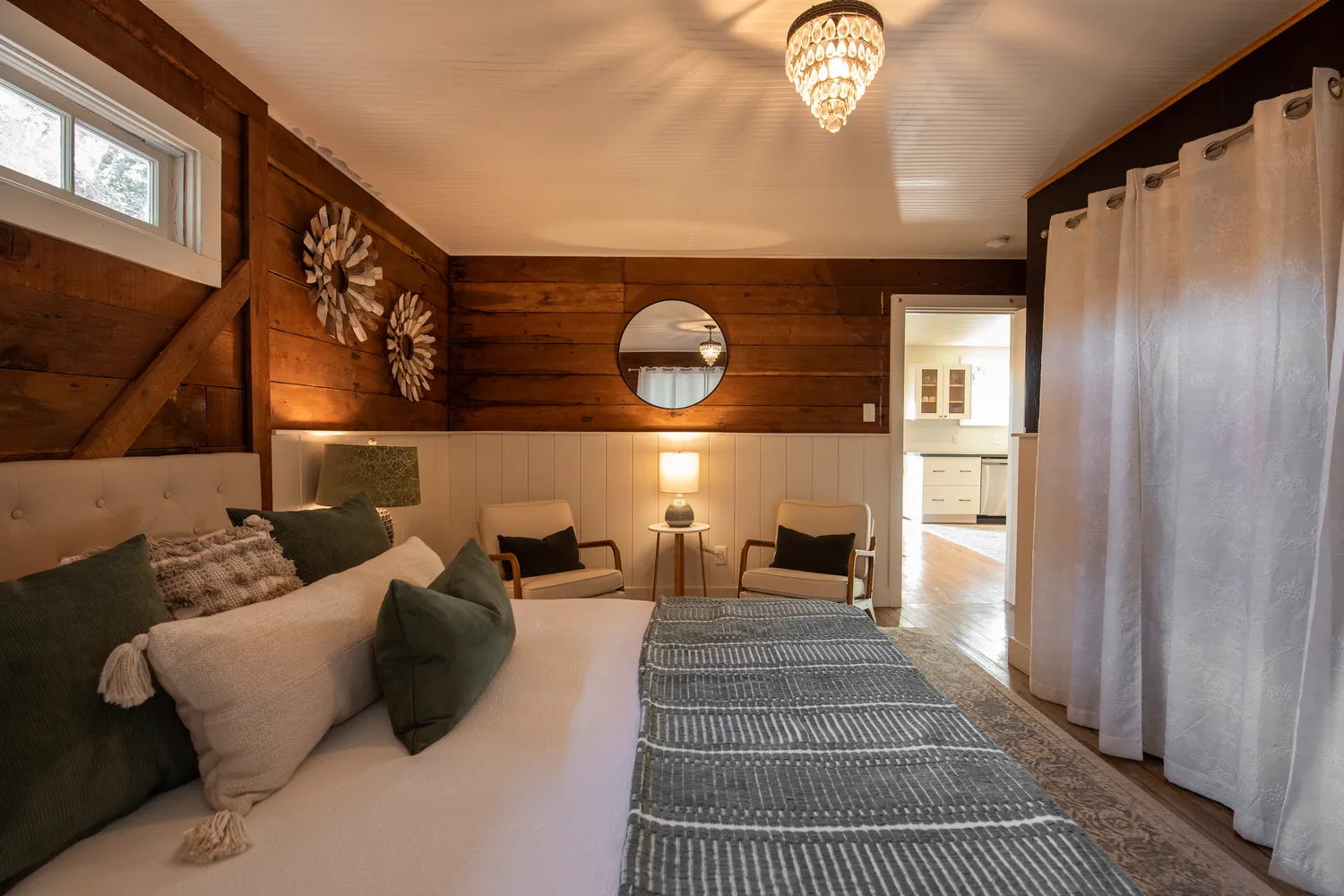 $1,175,000 | 8931 Oak Grove Avenue, Sebastopol, CA 95472