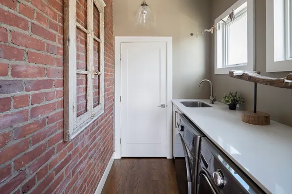 $10,500,000 | 148 Huron Avenue, Cambridge, MA 02138