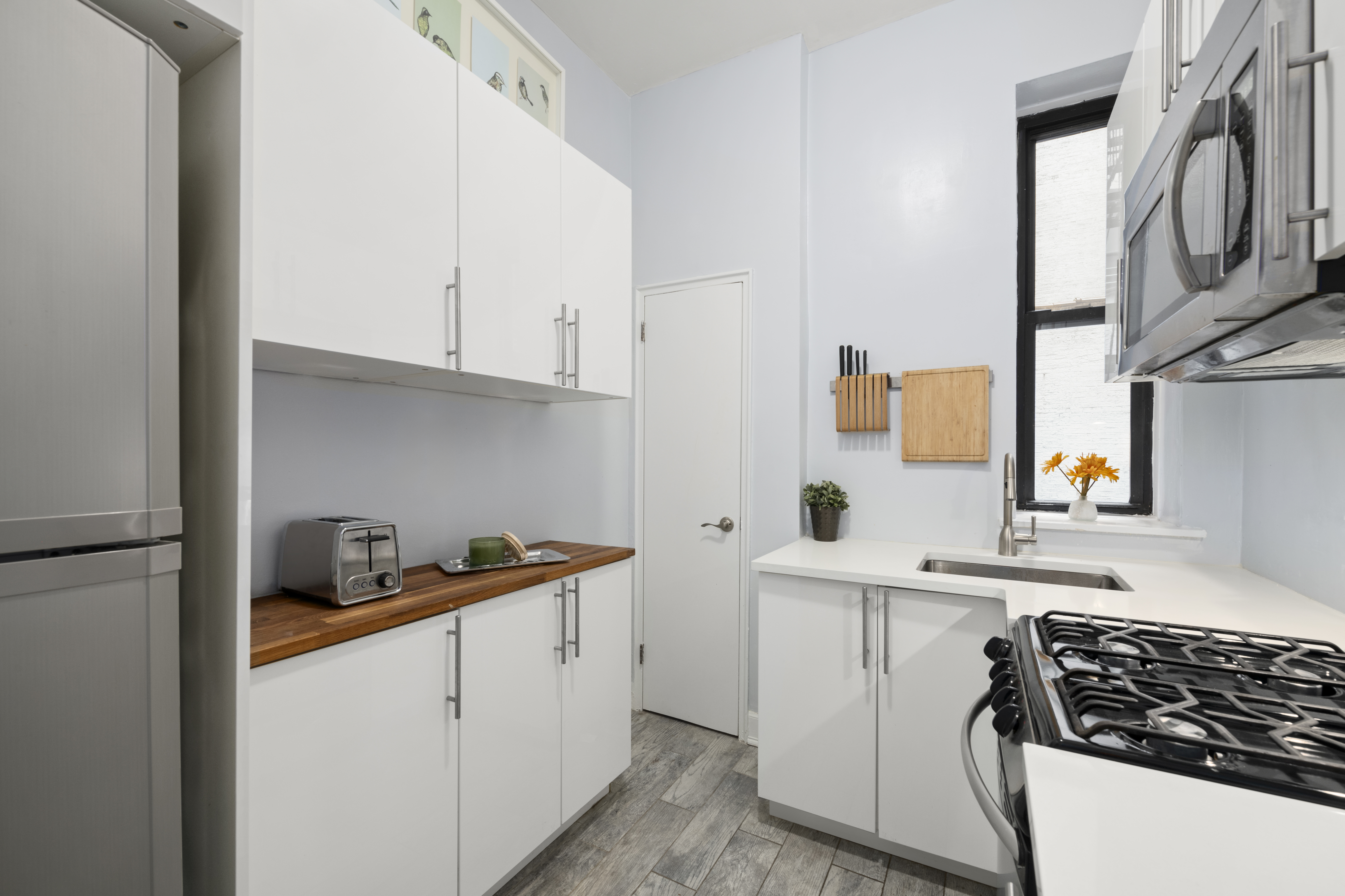 140 Claremont Avenue, Unit 1J Manhattan, NY 10027 - Photo 3 of 7