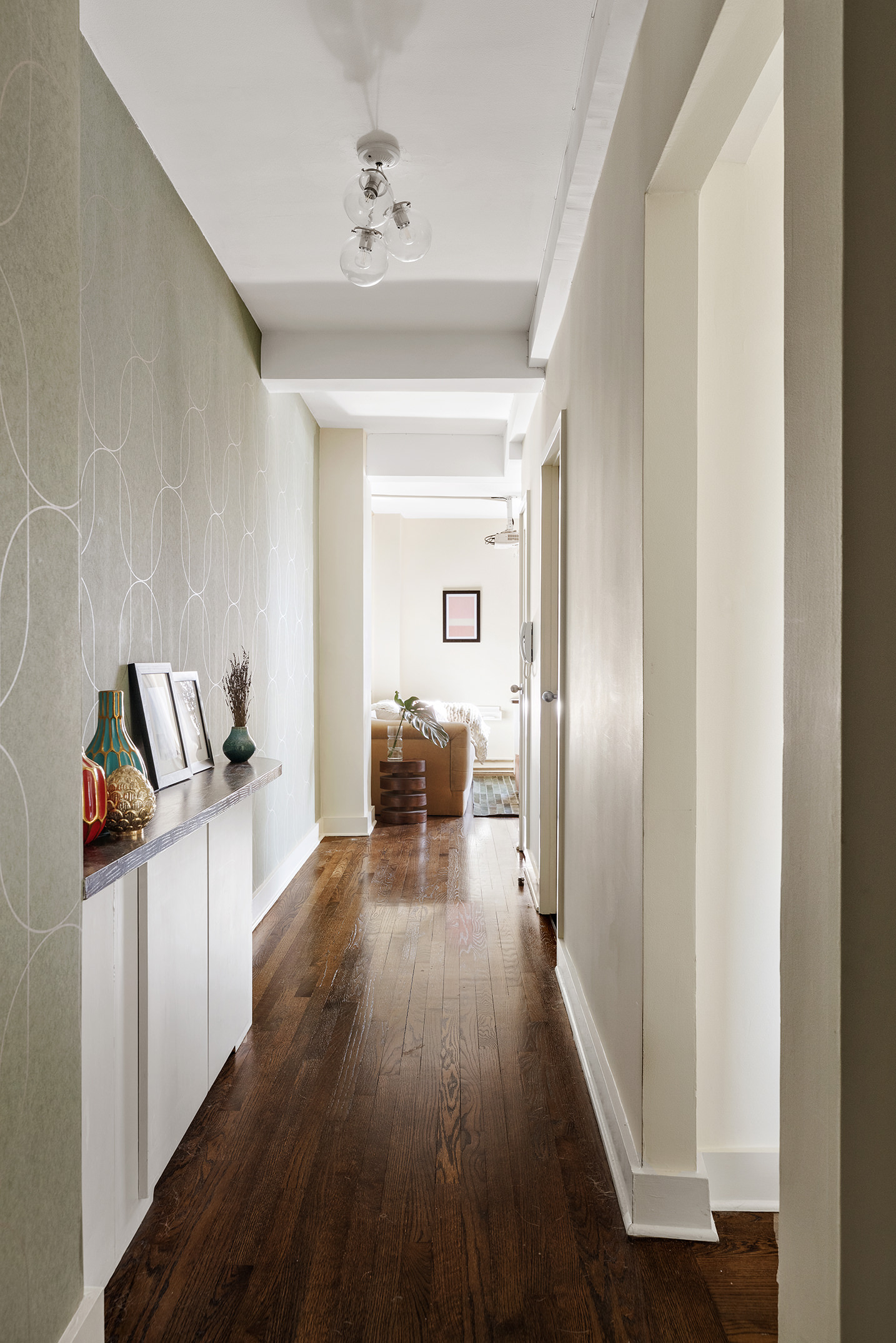 2166 Broadway, Unit 17C Manhattan, NY 10024 - Photo 5 of 11 a very nice looking room with wooden floor