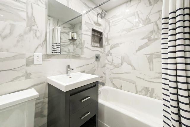 $1,278,888 | 330 East 33rd Street, Unit 20L | Kips Bay