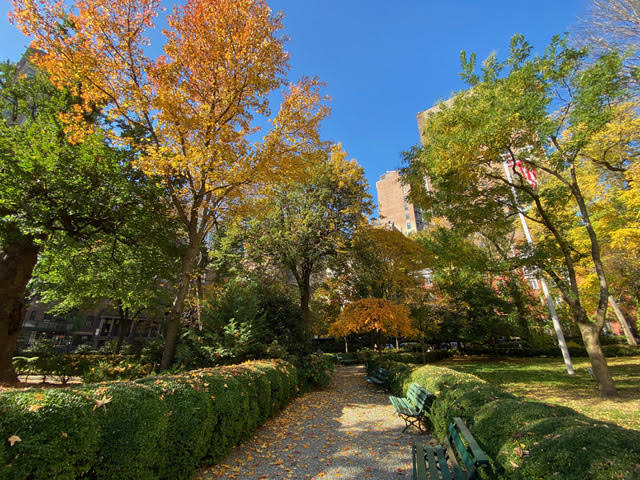 34 Gramercy Park East, Unit 8B/R Manhattan, NY 10003 - Photo 12 of 14