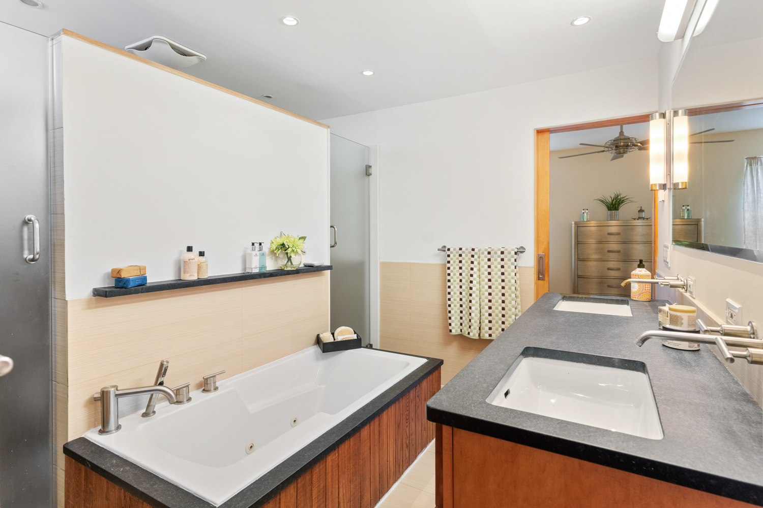 39 Hampton Place Brooklyn, NY 11213 - Photo 11 of 26