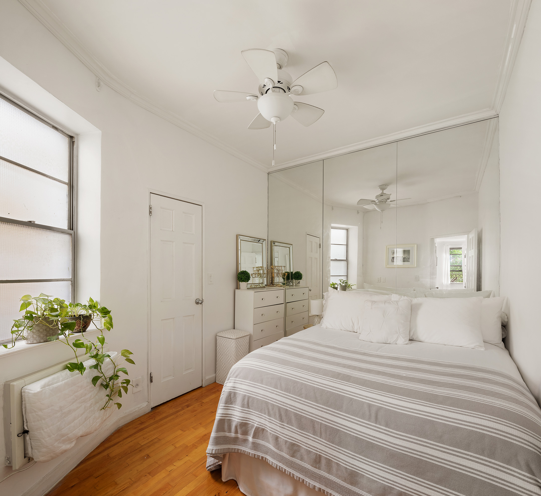 415 East 80th Street, Unit 4T Manhattan, NY 10075 - Photo 4 of 6