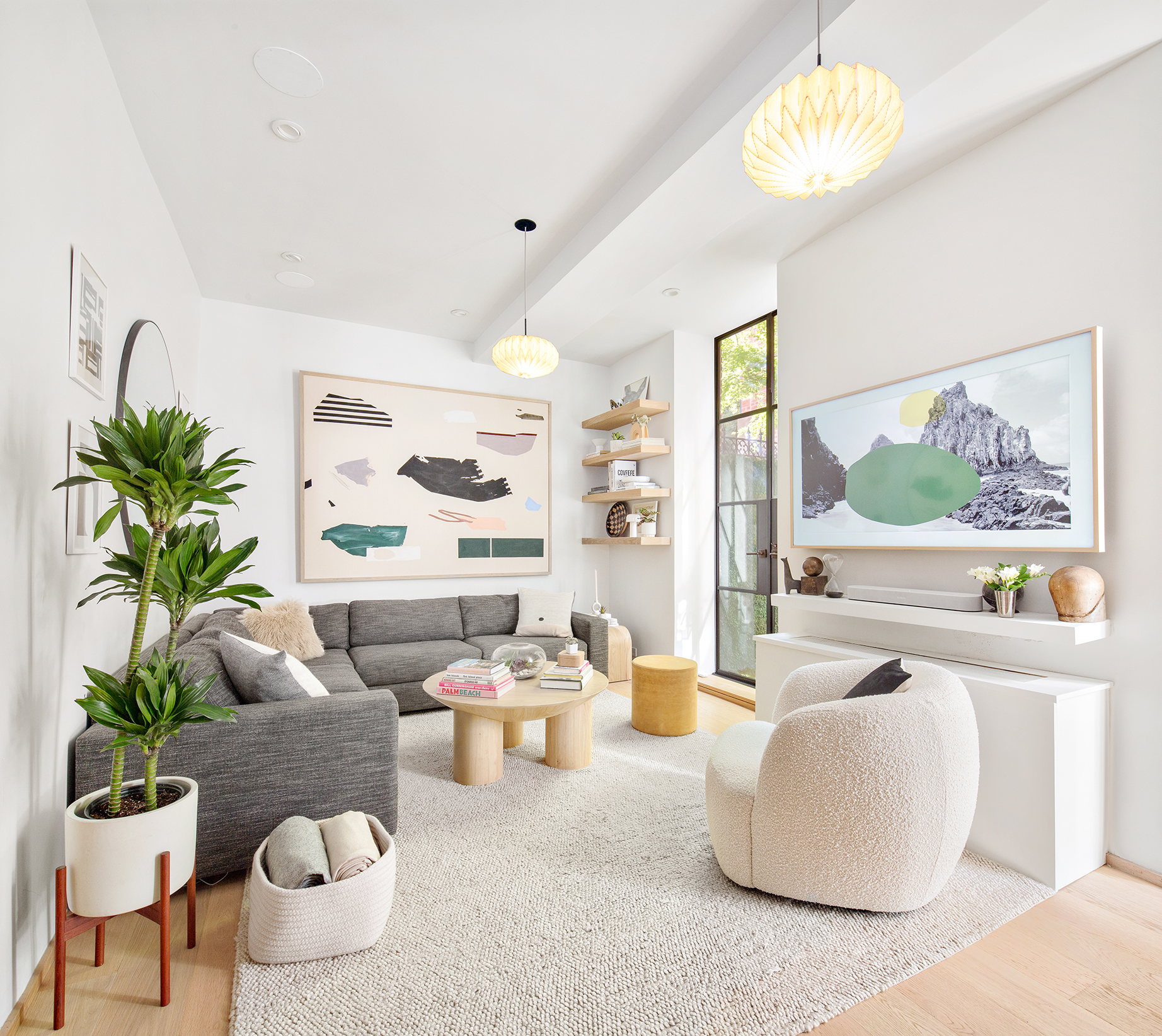 143 West 13th Street, Unit 102 Manhattan, NY 10011 - Photo 2 of 18