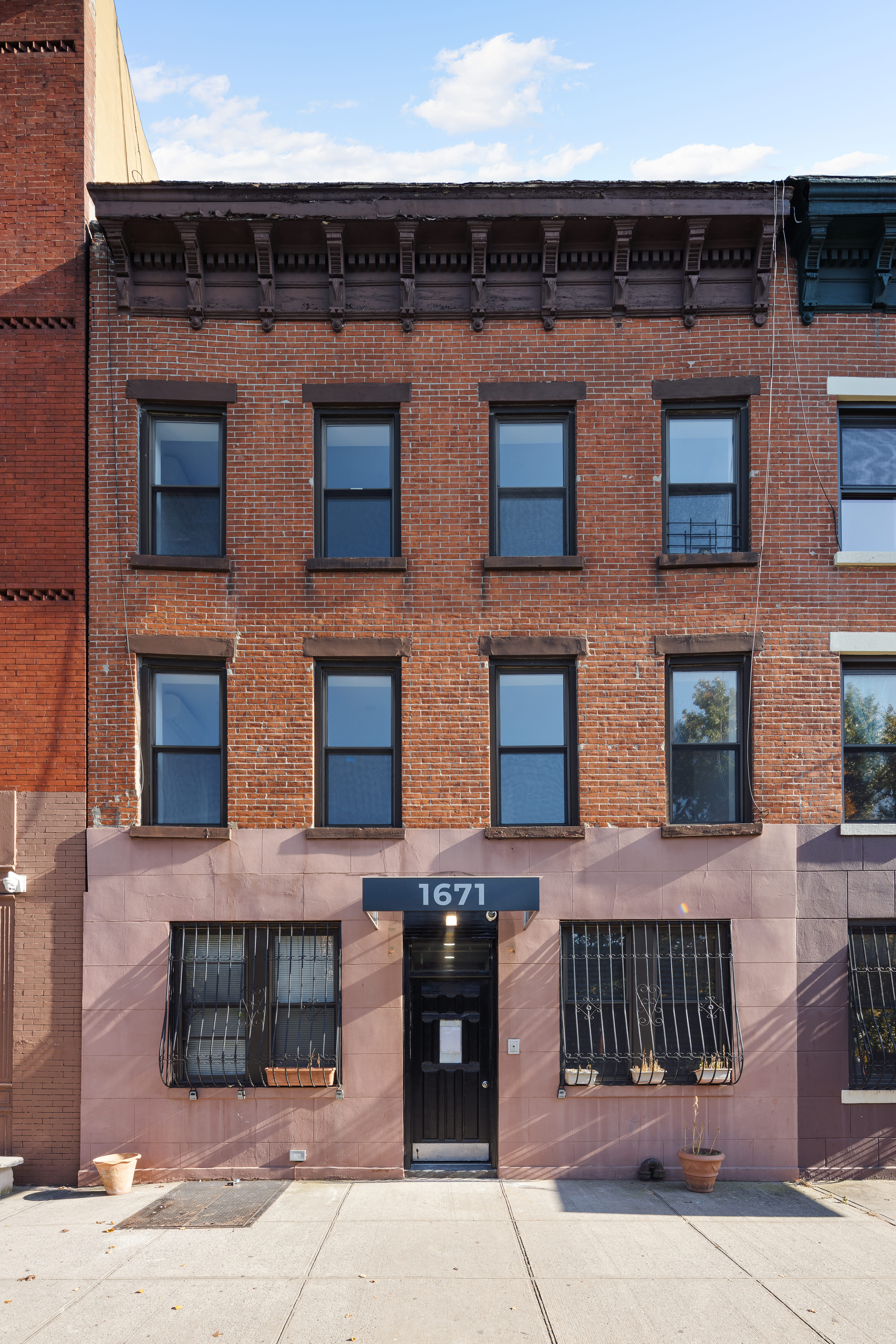 1671 8th Avenue, Unit 3L Brooklyn, NY 11215 - Photo 6 of 7 front view of a brick building