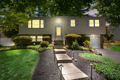 $500,000 | 319 Brentwood Avenue, Cherry Hill, NJ 08002