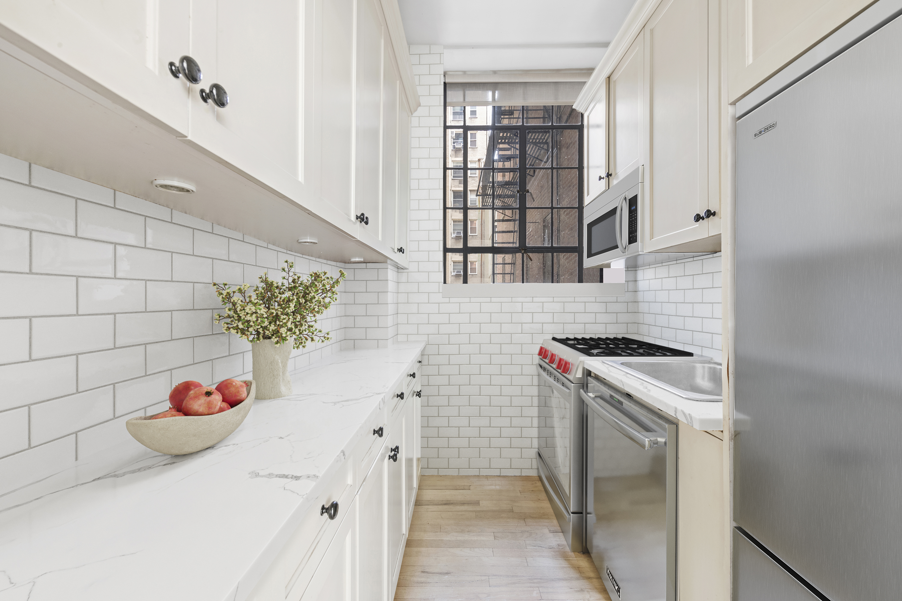 11 West 81st Street, Unit 2B Manhattan, NY 10024 - Photo 5 of 10