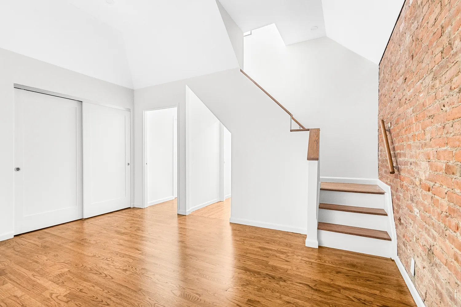 $1,675,000 | 244 West 23rd Street, Unit 5B | Chelsea