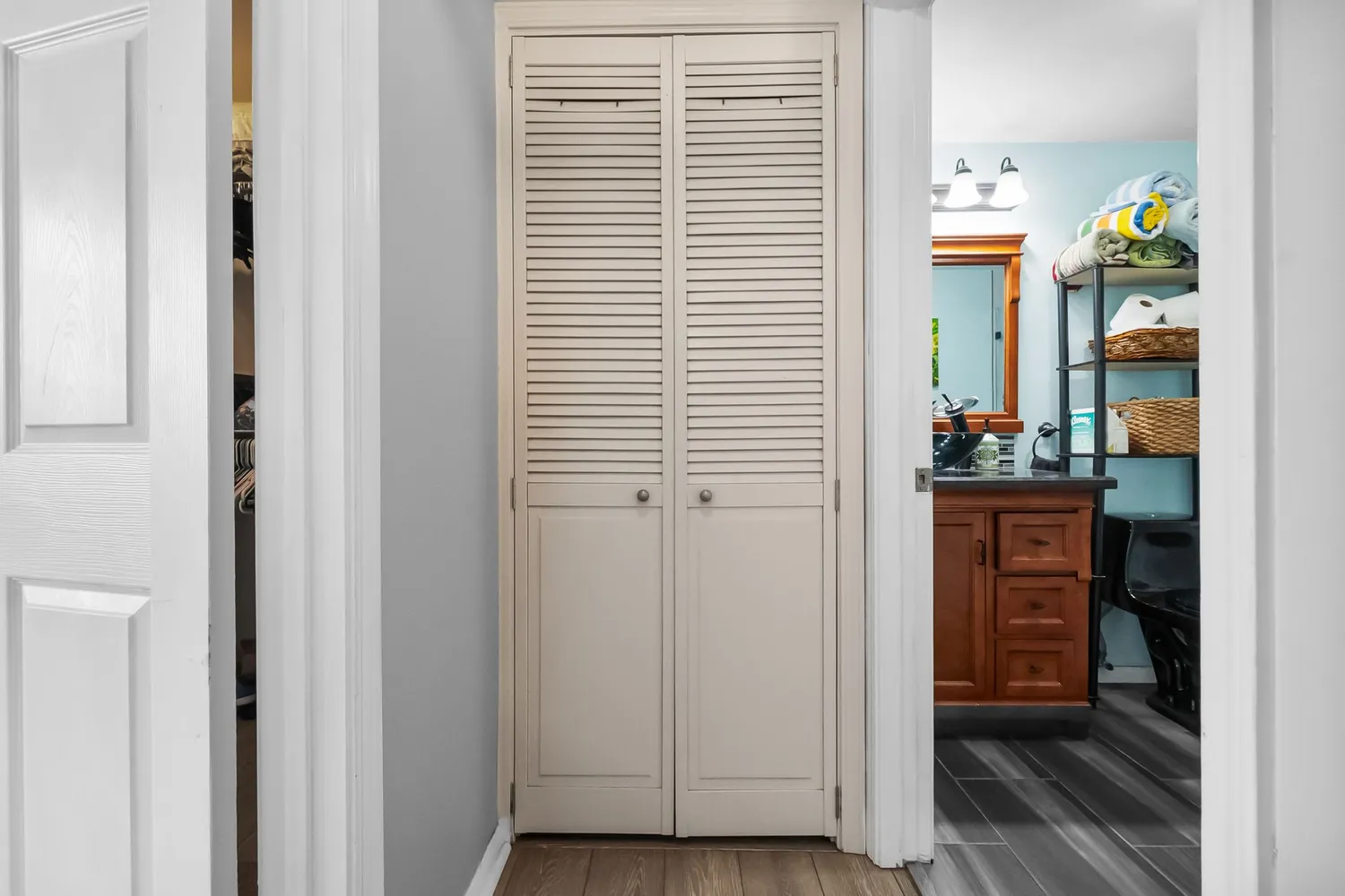 $849,000 | 2400 Fifth Avenue, Unit 330, San Diego, CA 92101