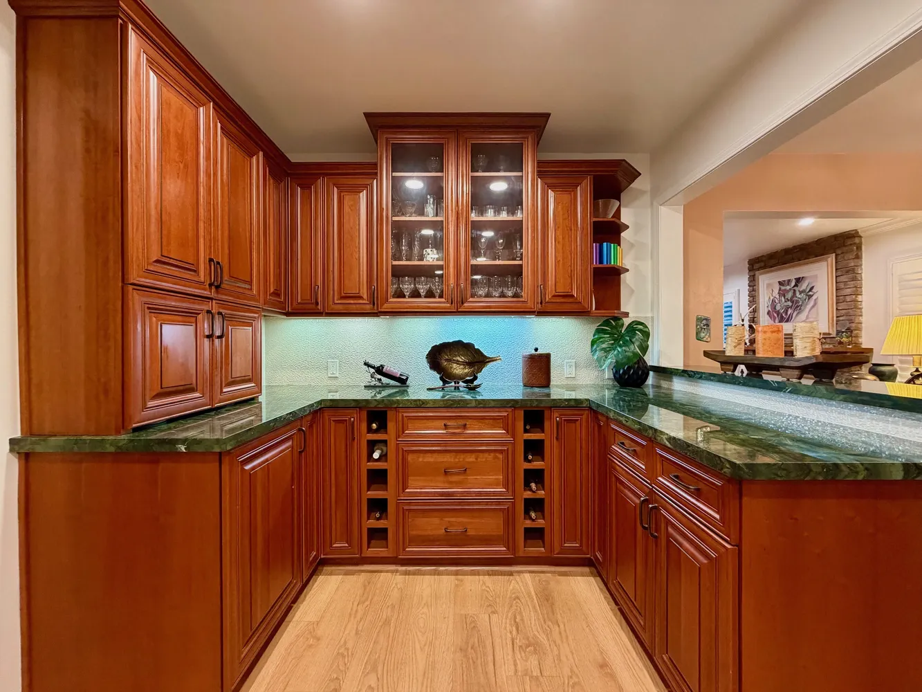 $1,625,000 | 13957 Chandler Boulevard, Sherman Oaks, CA 91401