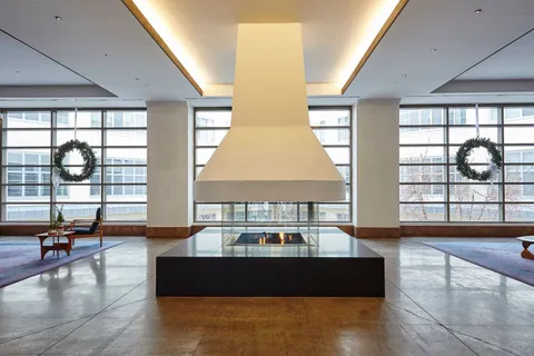 $899,000 | 27-28 Thomson Avenue, Unit 127 | Long Island City