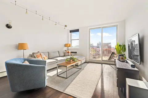 $1,500,000 | 127 4th Place, Unit 4A | Carroll Gardens