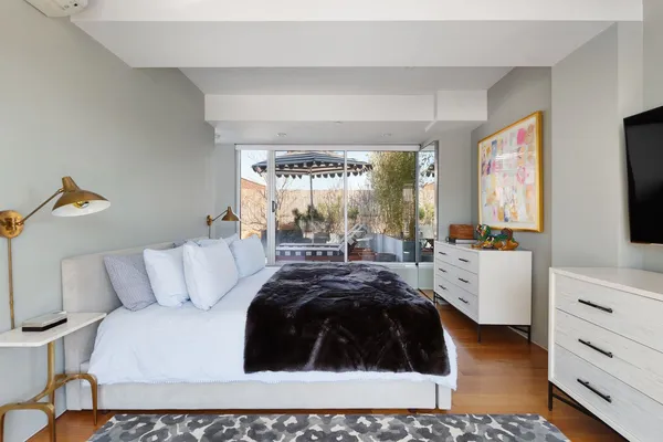 $2,499,000 | 142 North 1st Street, Unit PH | Williamsburg