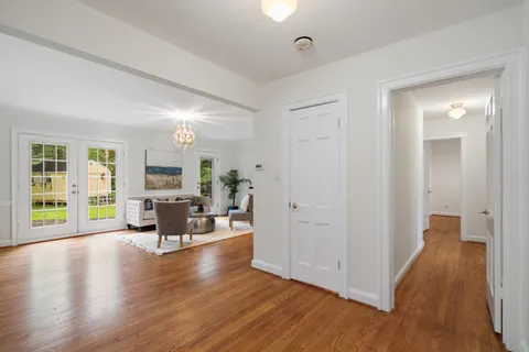 Contact Agent | 6613 Bradley Boulevard, Bethesda, MD 20817