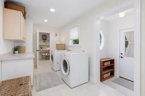 Contact Agent | 5601 Vernon Place, Bethesda, MD 20817