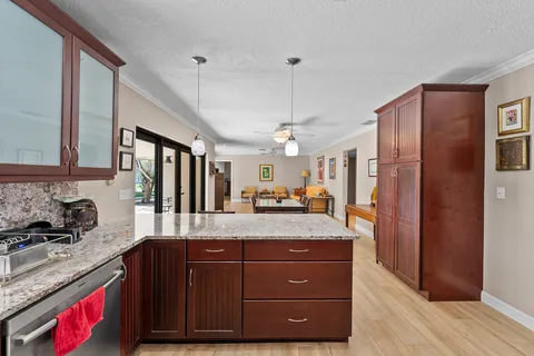 $1,795,000 | 7430 Southwest 142nd Terrace, Palmetto Bay, FL 33158