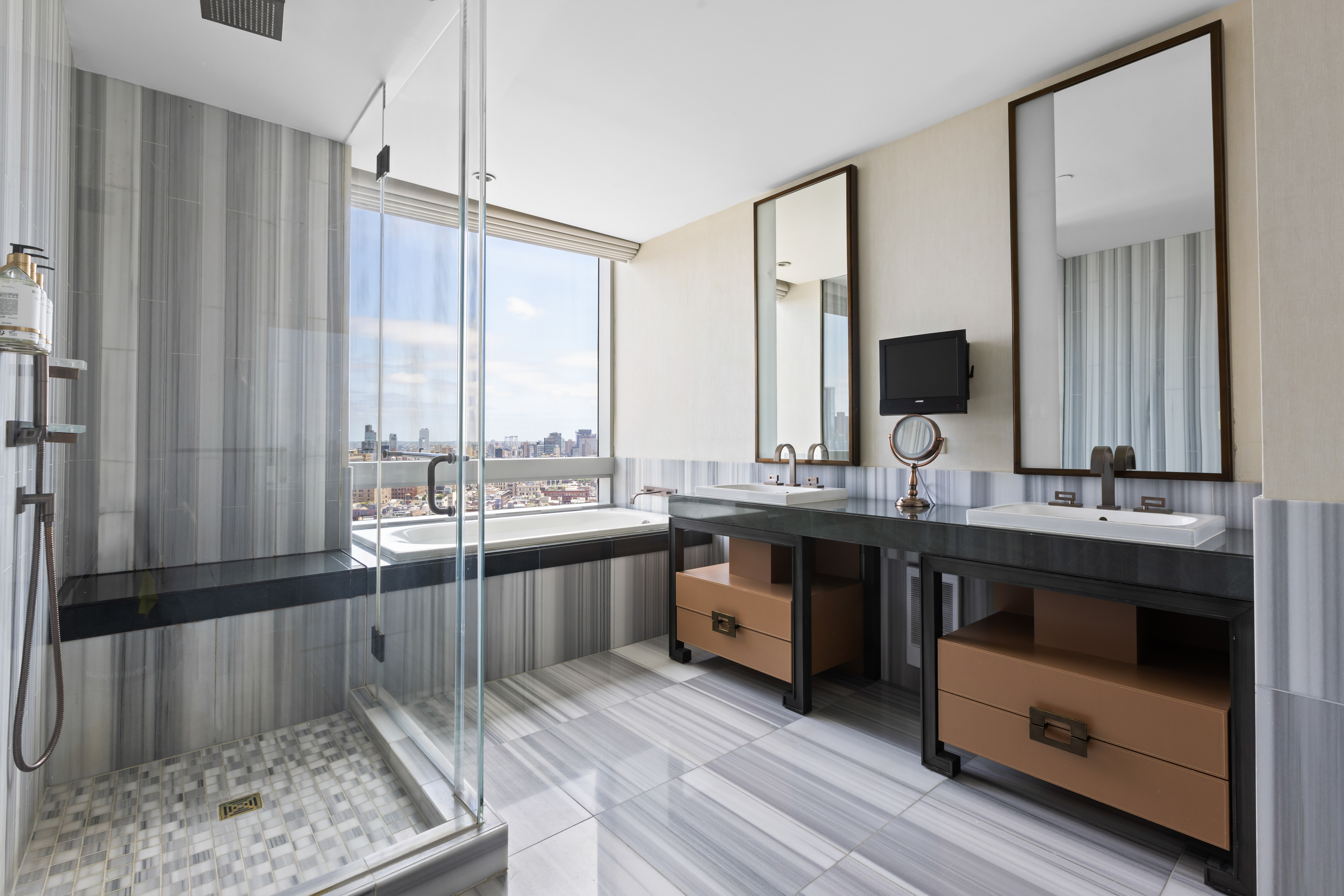 246 Spring Street, Unit 3010 Manhattan, NY 10013 - Photo 11 of 17