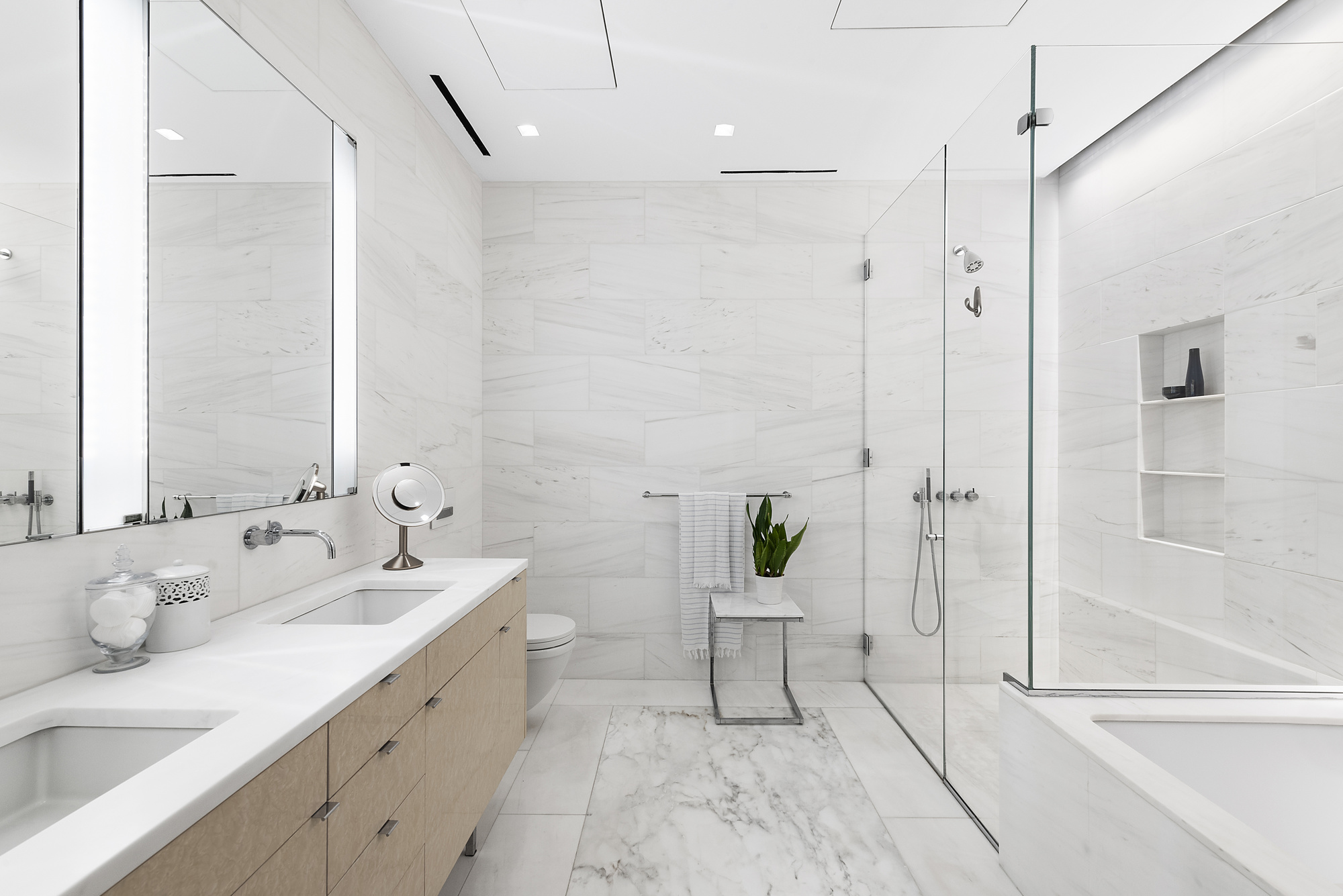 560 West 24th Street, Unit 2 Manhattan, NY 10011 - Photo 11 of 16