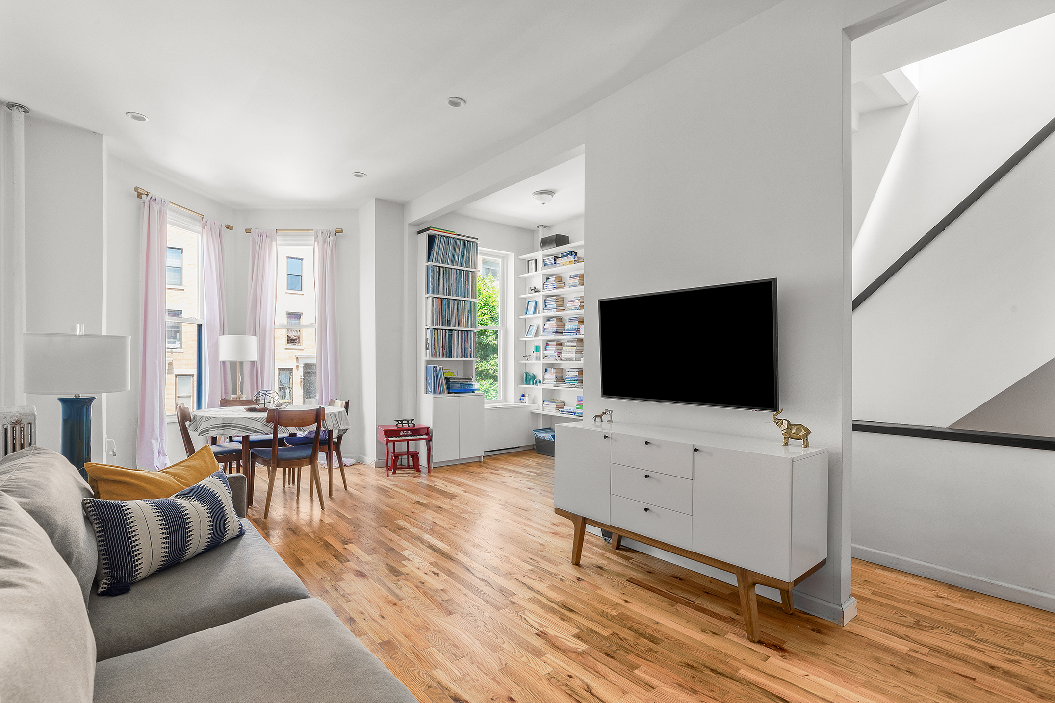 96 15th Street Brooklyn, NY 11215 - Photo 4 of 15