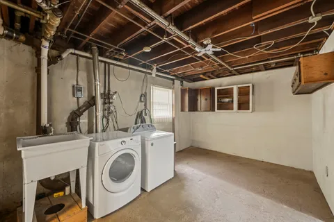 $749,000 | 223 Darlington Avenue | Huguenot