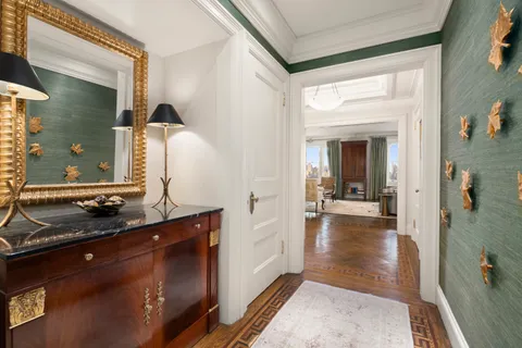 $8,500,000 | 151 Central Park West, Unit 11NORTH | Upper West Side