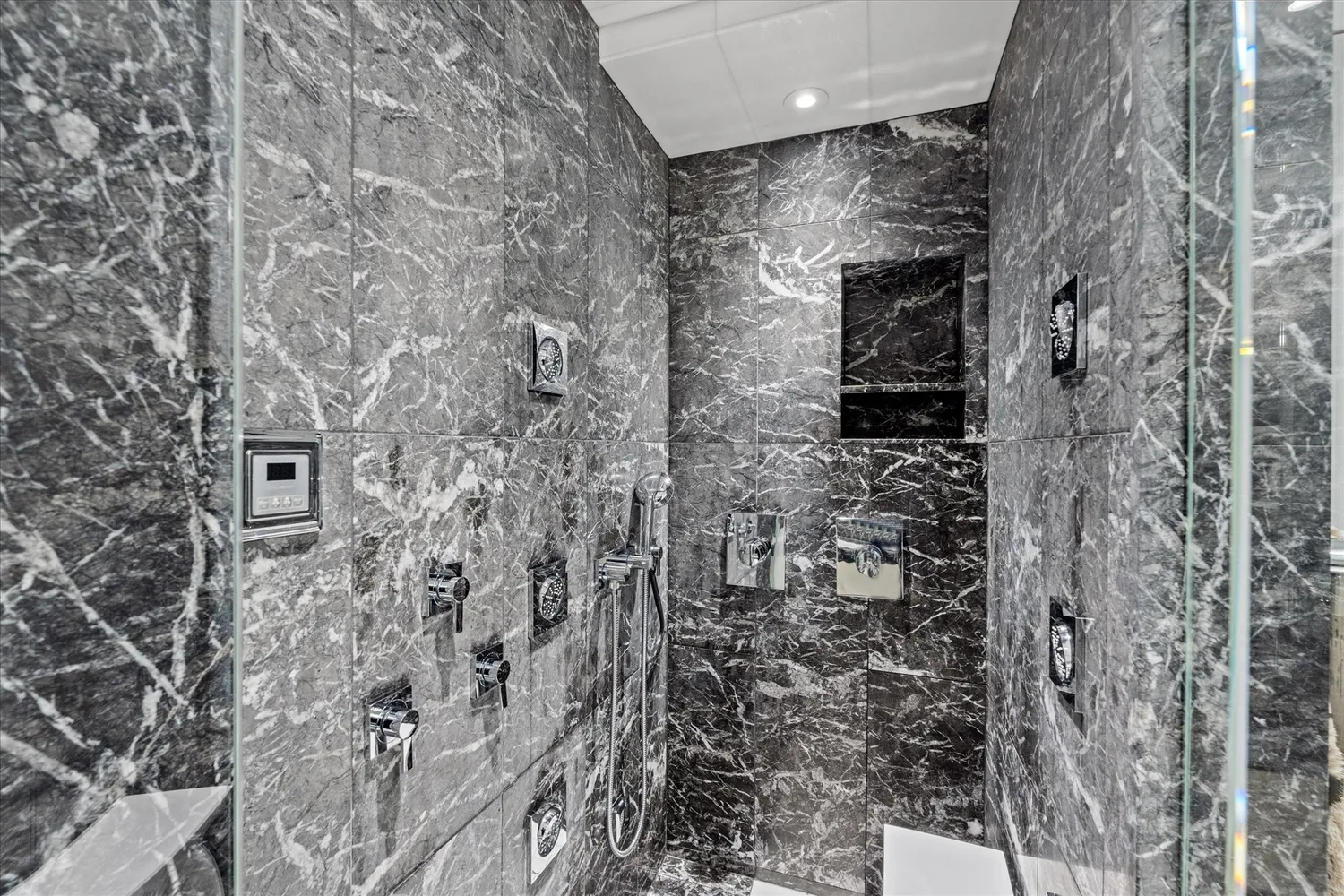 Contact Agent | 700 New Hampshire Avenue Northwest, Unit 708/709, Washington, DC 20037