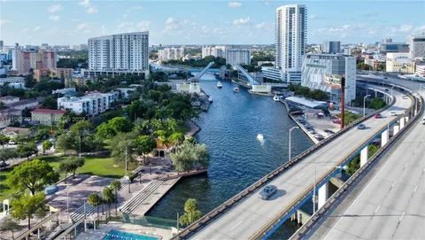 $1,745,000 | 236 Southwest 4th Avenue, Miami, FL 33130