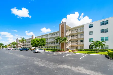 $99,000 | 2046 Rexford Drive, Unit C, Boca Raton, FL 33434