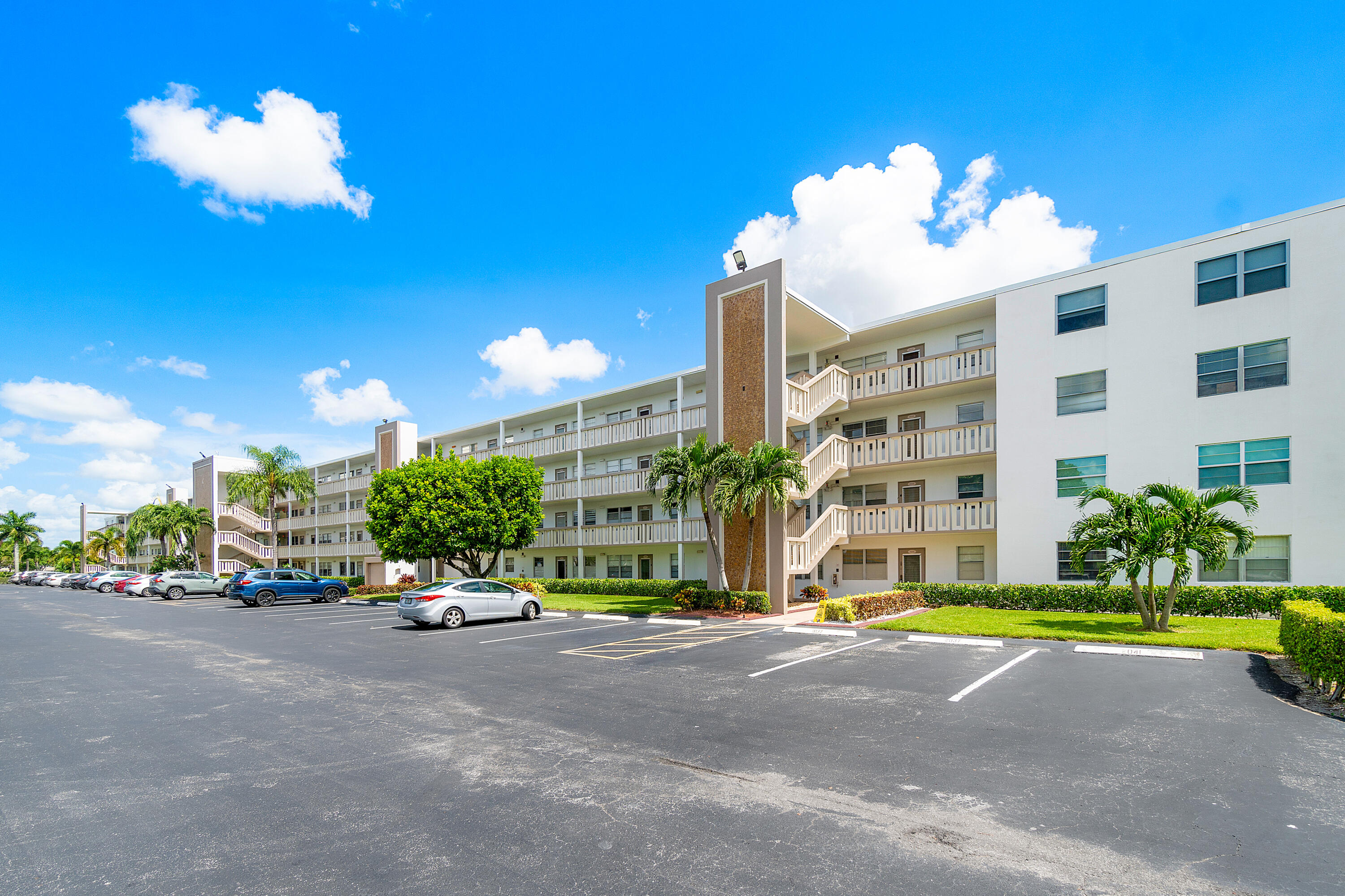 2046 Rexford Drive, Unit C Boca Raton, FL 33434 - Photo 25 of 32