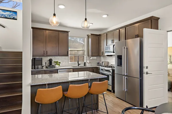 $515,000 | 1402 Singleton Avenue, Unit B, Austin, TX 78702