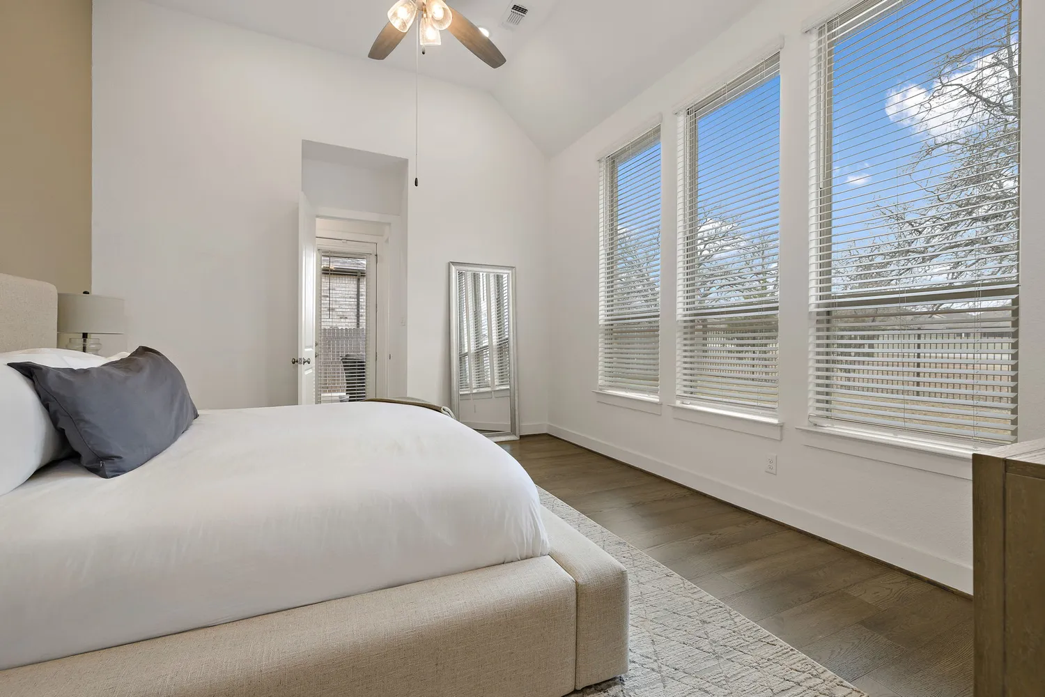 $615,000 | 412 Great Lawn Bend, Liberty Hill, TX 78642