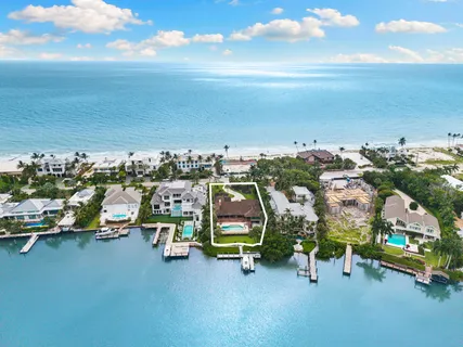 $14,900,000 | 3695 Gordon Drive, Naples, FL 34102