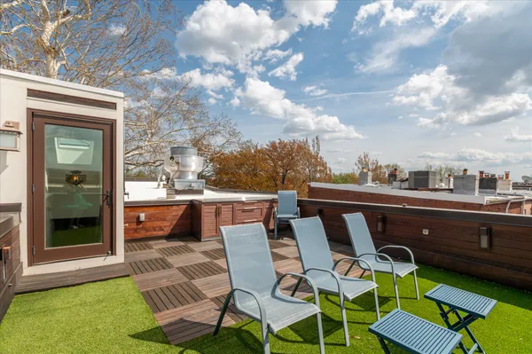 $3,125,000 | 761 10th Street Southeast, Washington, DC 20003