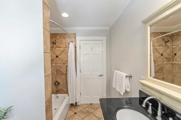 Contact Agent | Neill Avenue, Nashville, TN 37206