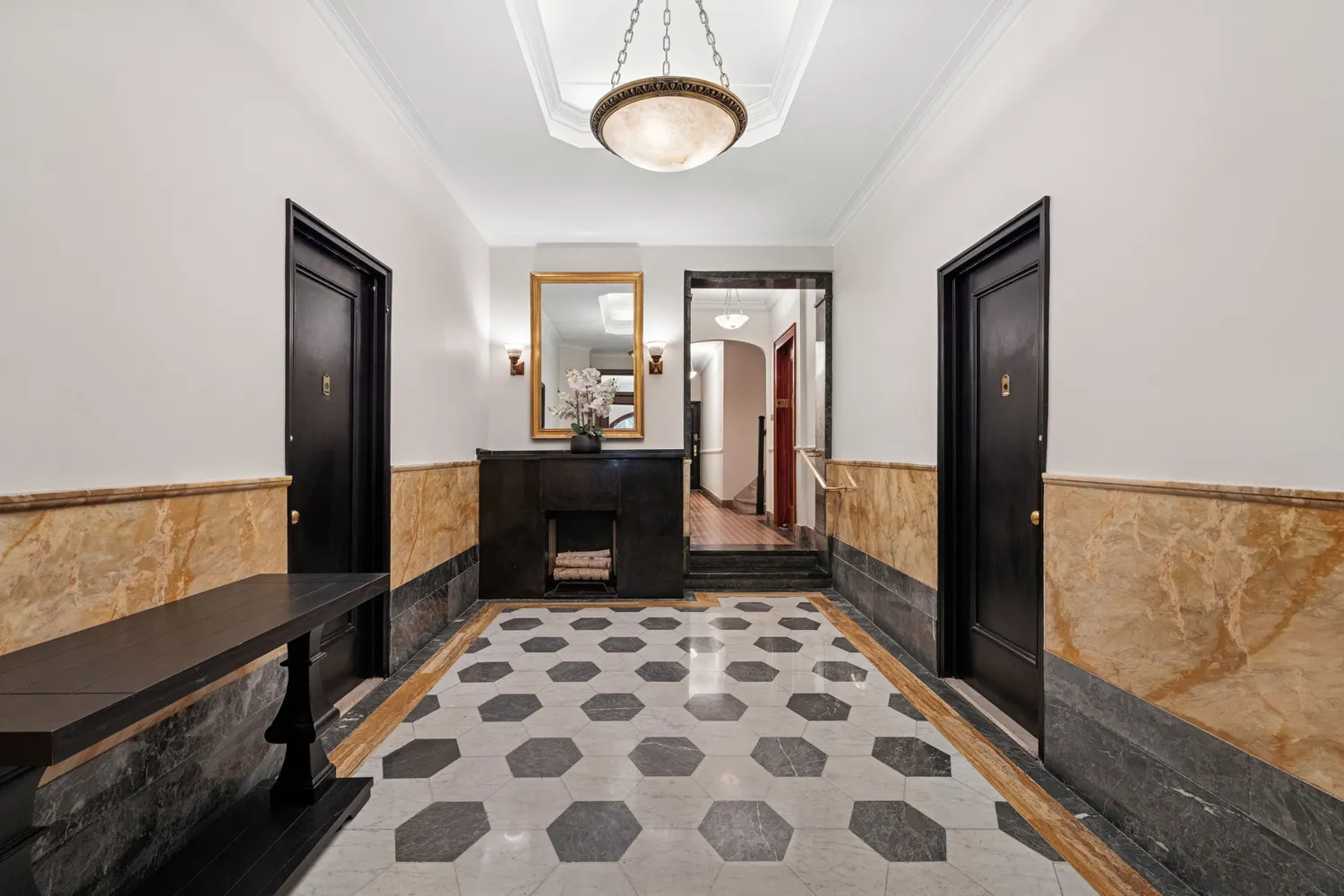 $450,000 | 51 East 78th Street, Unit 1D | Upper East Side